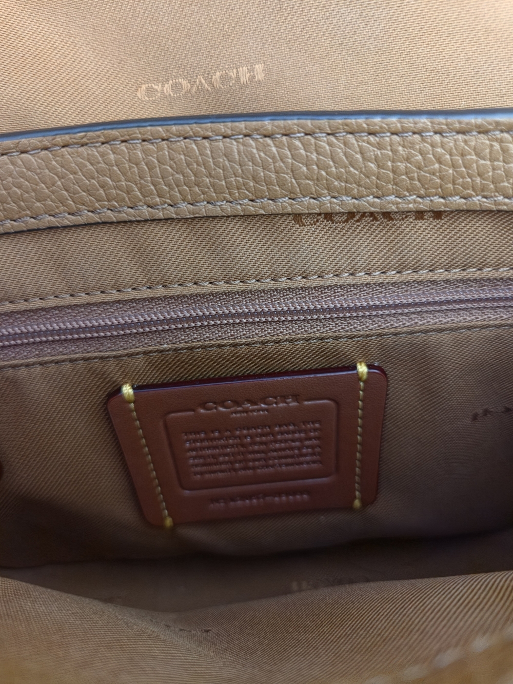 Coach Colorblock Cassie 19 - Picture 9 of 10